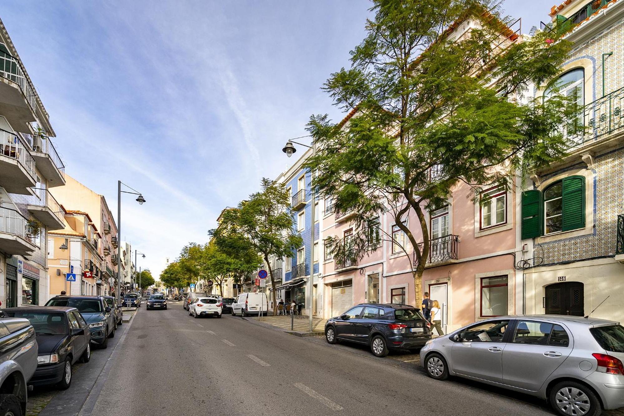 Apartment Whome Charming Urban Retreat With Skyline Views Lissabon